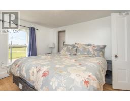 5402 Highway 1, Salmon River, NS B5A5B3 Photo 31