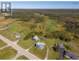 5402 Highway 1, Salmon River, NS B5A5B3 Photo 41
