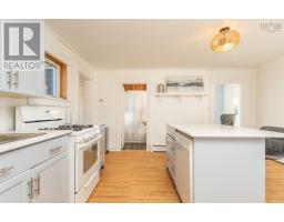 Bedroom - 5402 Highway 1, Salmon River, NS B5A5B3 Photo 9