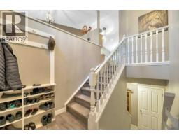 4pc Bathroom - 133 Oakmere Point, Chestermere, AB T1X1M8 Photo 9