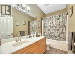 133 Oakmere Point, Chestermere, AB T1X1M8 Photo 28