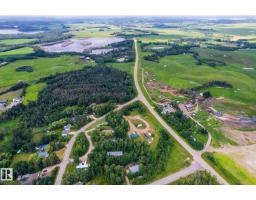 54500 Lac Ste Anne Tr, Rural Sturgeon County, AB T8R1Z1 Photo 9
