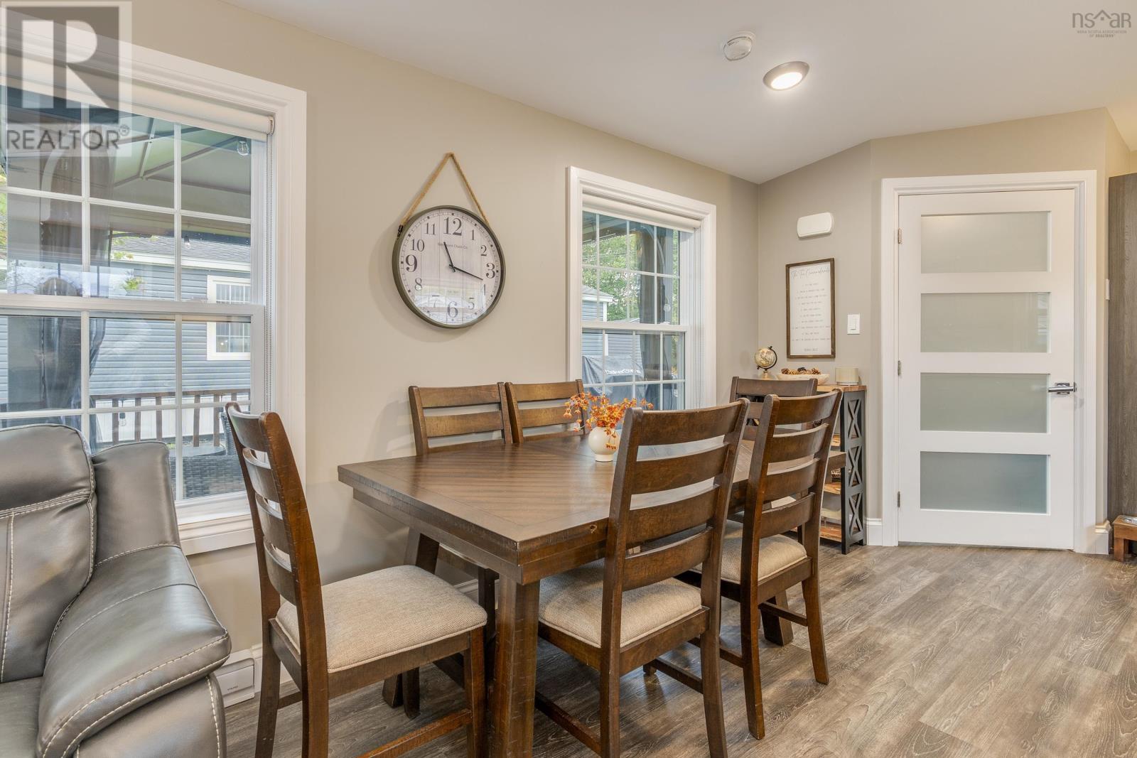 16 First Street - 12