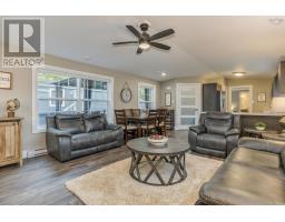 16 First Street, Lucasville, NS B4B1P8 Photo 10