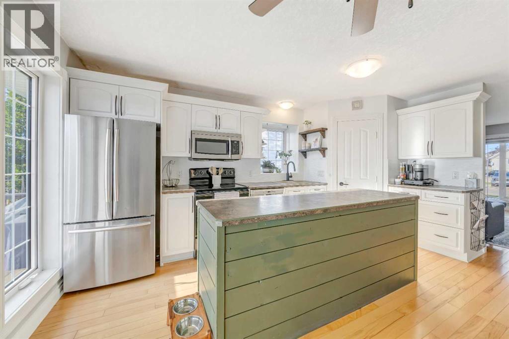 2503 43 Avenue - 12