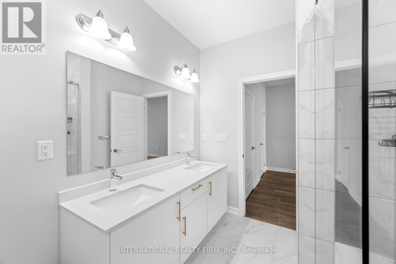 36 PAISLEY DRIVE - 34