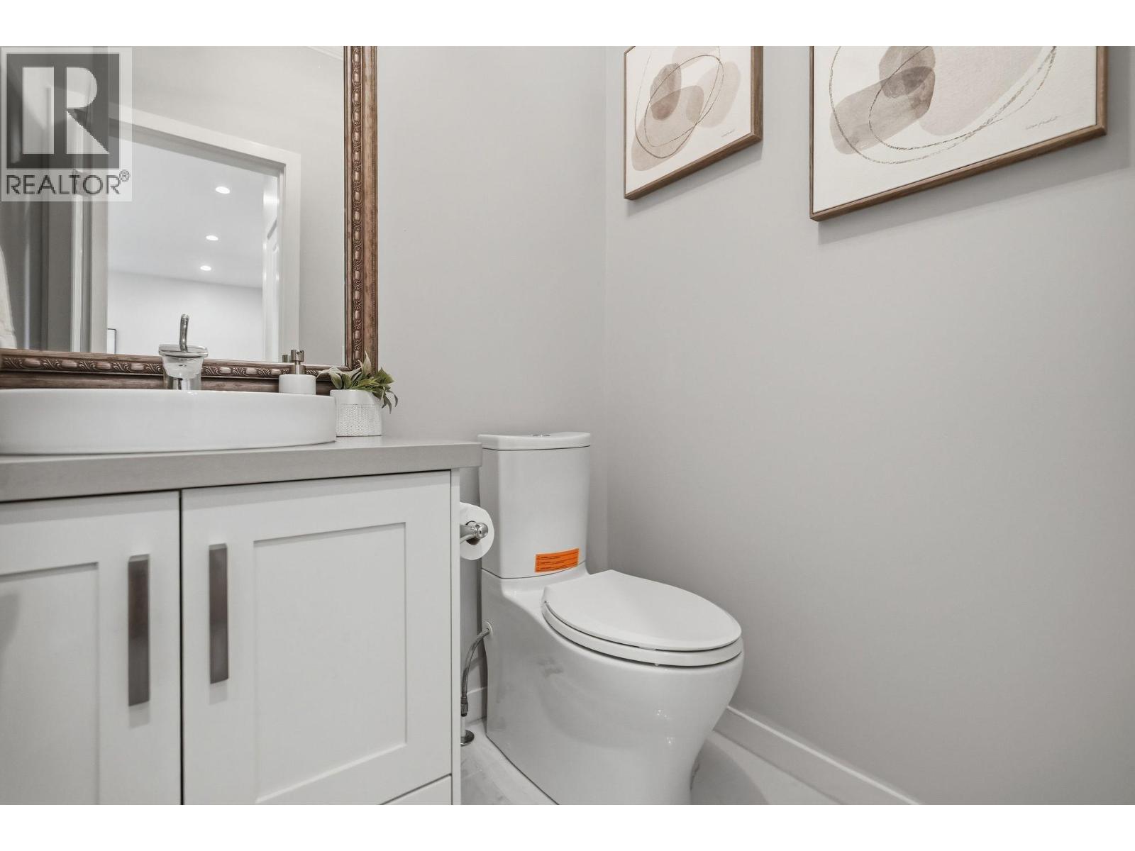 248 E 6TH STREET, North Vancouver