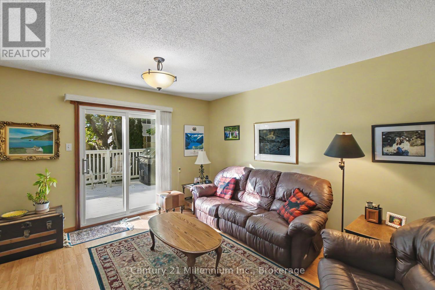 18 DILLON DRIVE - 38
