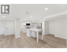 300 Westmount Road E, Kitchener, ON N2M4Z1 Photo 22