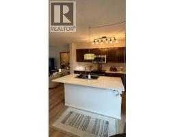 4pc Bathroom - 102 Panatella Park Nw, Calgary, AB T3K6K4 Photo 7