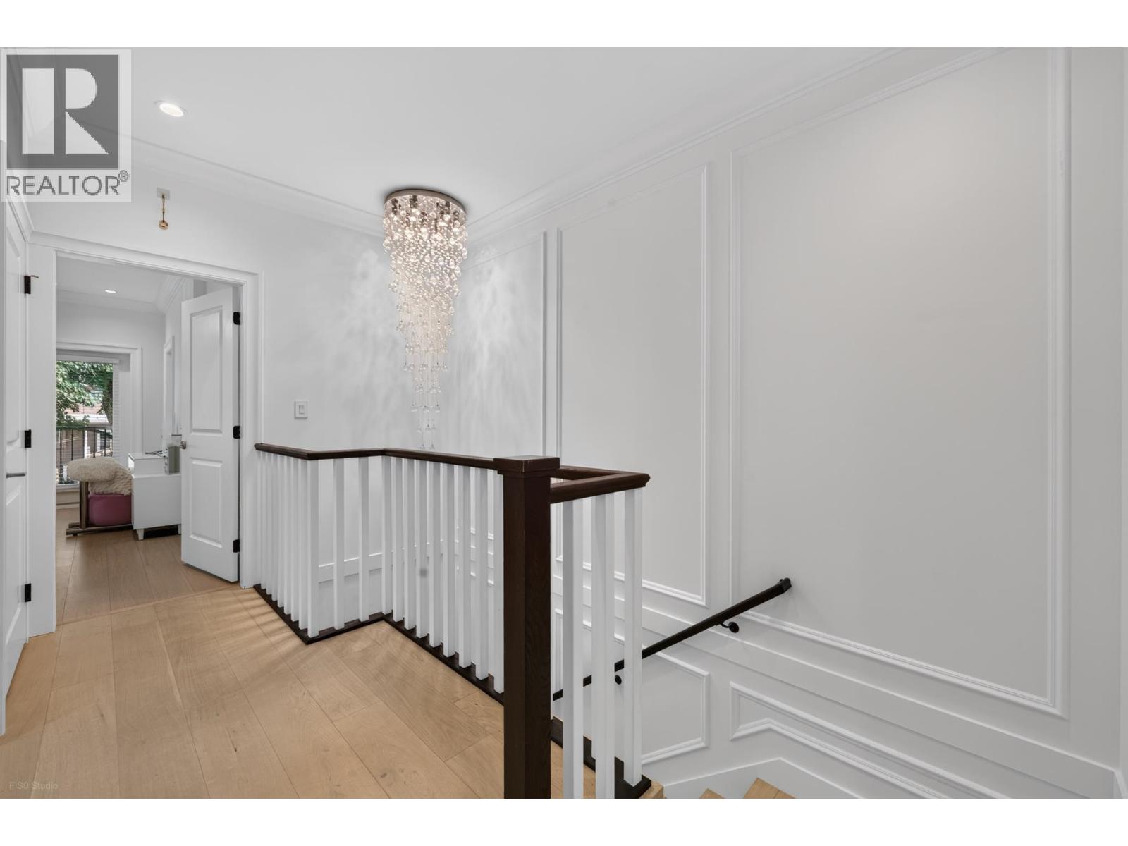 Photo of 5584 RUPERT STREET 11