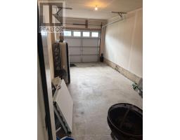 8 Longboat Run, Brantford, ON N3T0P3 Photo 27