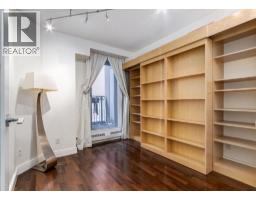 8402, 400 Eau Claire Avenue SW - photo 19