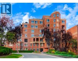 8402, 400 Eau Claire Avenue SW - photo 1