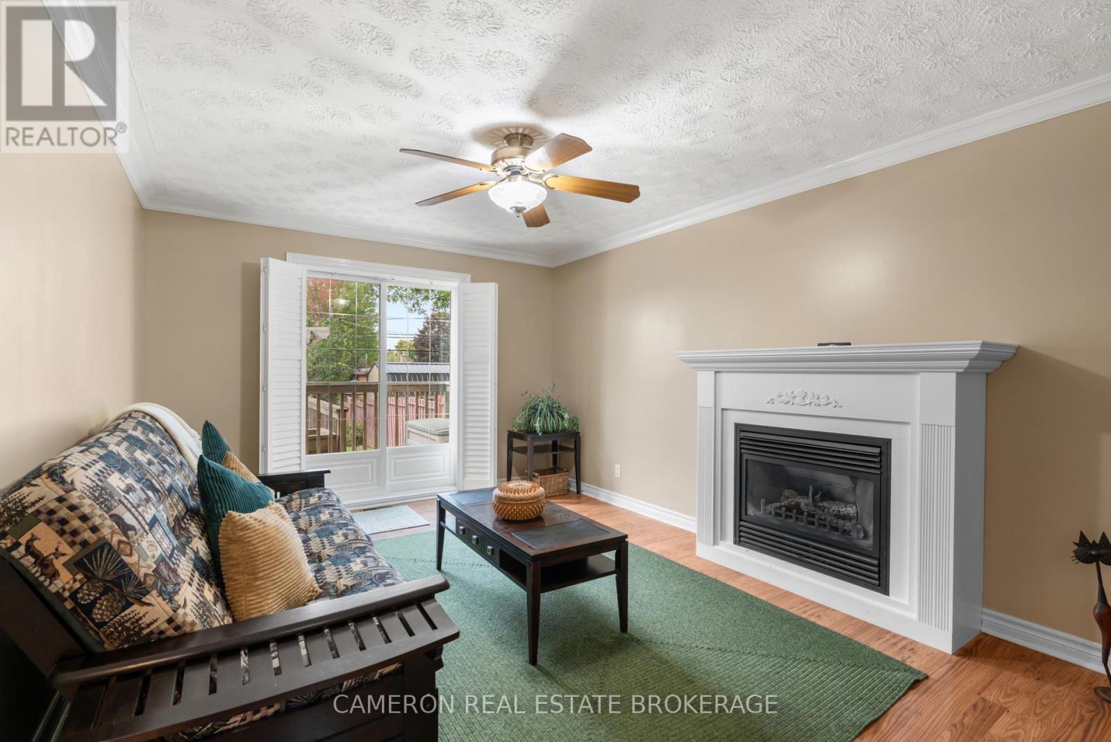 421 BEACH AVENUE - 7