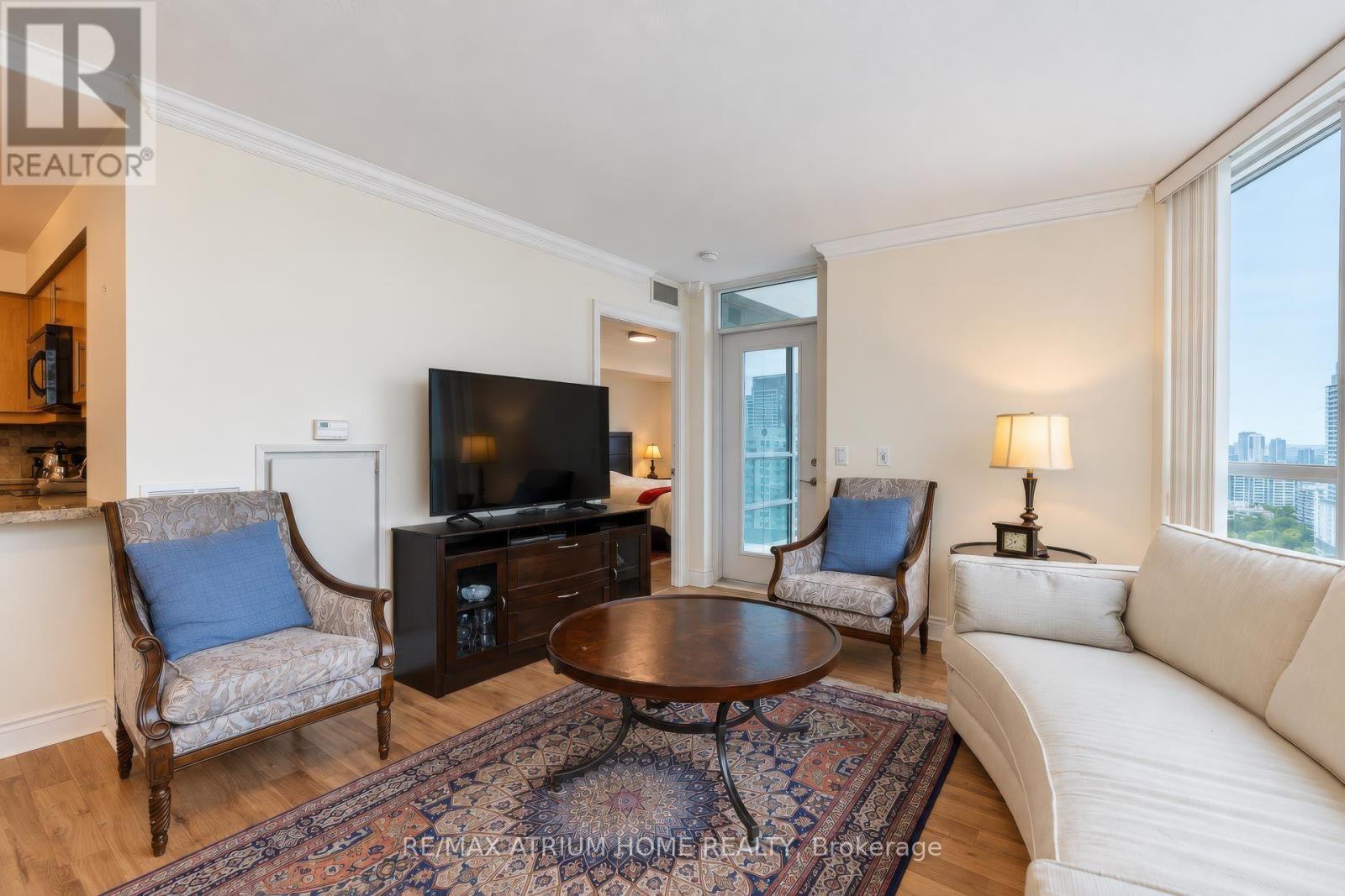 #2320 25 GREENVIEW AVENUE - 17