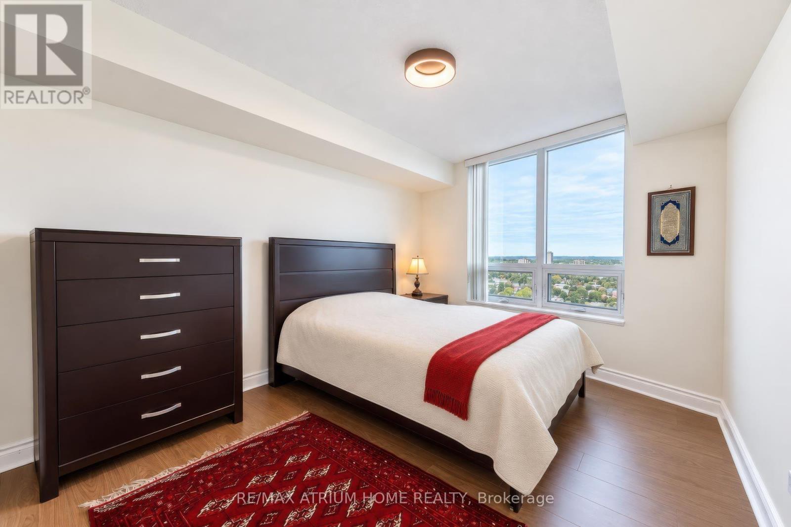 #2320 25 GREENVIEW AVENUE - 18