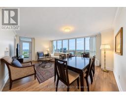 2320 - 25 Greenview Avenue, Toronto, ON M2M1R2 Photo 9