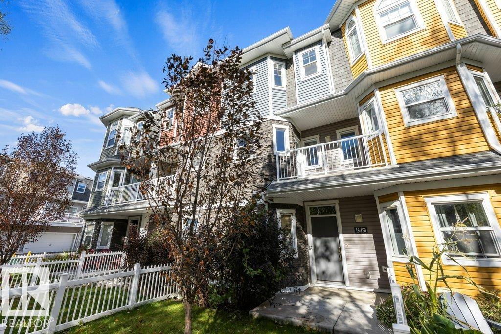#19 150 EVERITT DR - 1