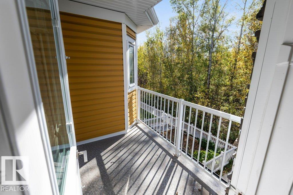#19 150 EVERITT DR - 21