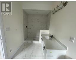 39 De La Roche Drive, Vaughan, ON L4H5G4 Photo 8