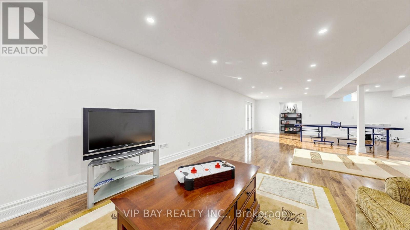 12 Mackay Drive, Richmond Hill, ON photo 38