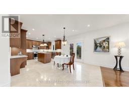 12 Mackay Drive, Richmond Hill, ON L4C6P1 Photo 19