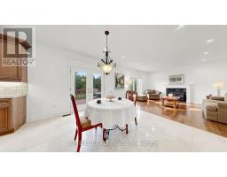 12 Mackay Drive, Richmond Hill, ON L4C6P1 Photo 21