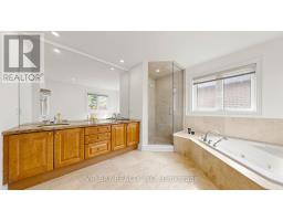 12 Mackay Drive, Richmond Hill, ON L4C6P1 Photo 28