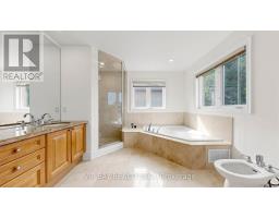12 Mackay Drive, Richmond Hill, ON L4C6P1 Photo 29