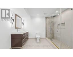 12 Mackay Drive, Richmond Hill, ON L4C6P1 Photo 44