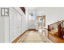 Living room - 12 Mackay Drive, Richmond Hill, ON L4C6P1 Photo 6