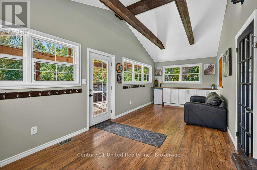 37 Northey's Bay Road, North Kawartha, ON photo 6