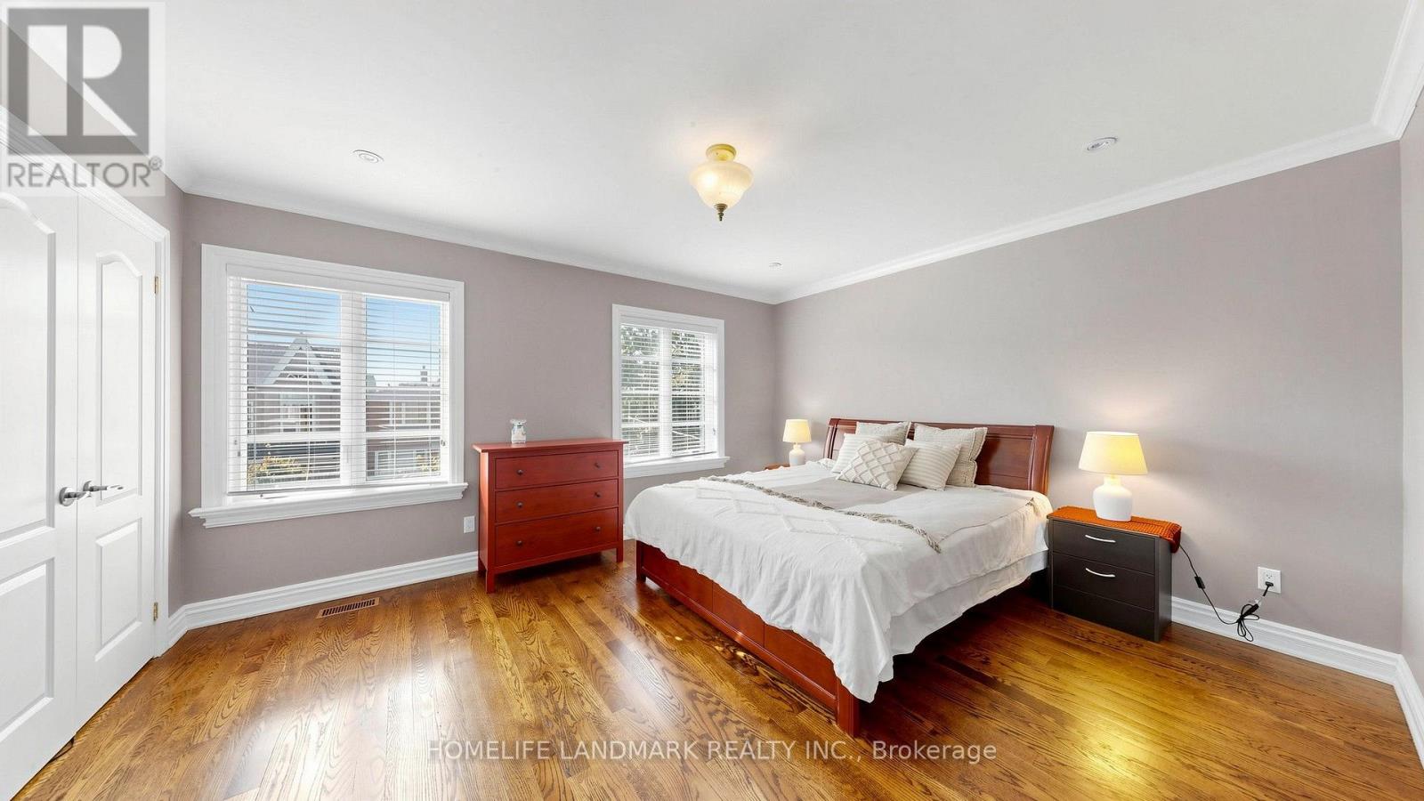 357 BARTLETT AVENUE N - 19
