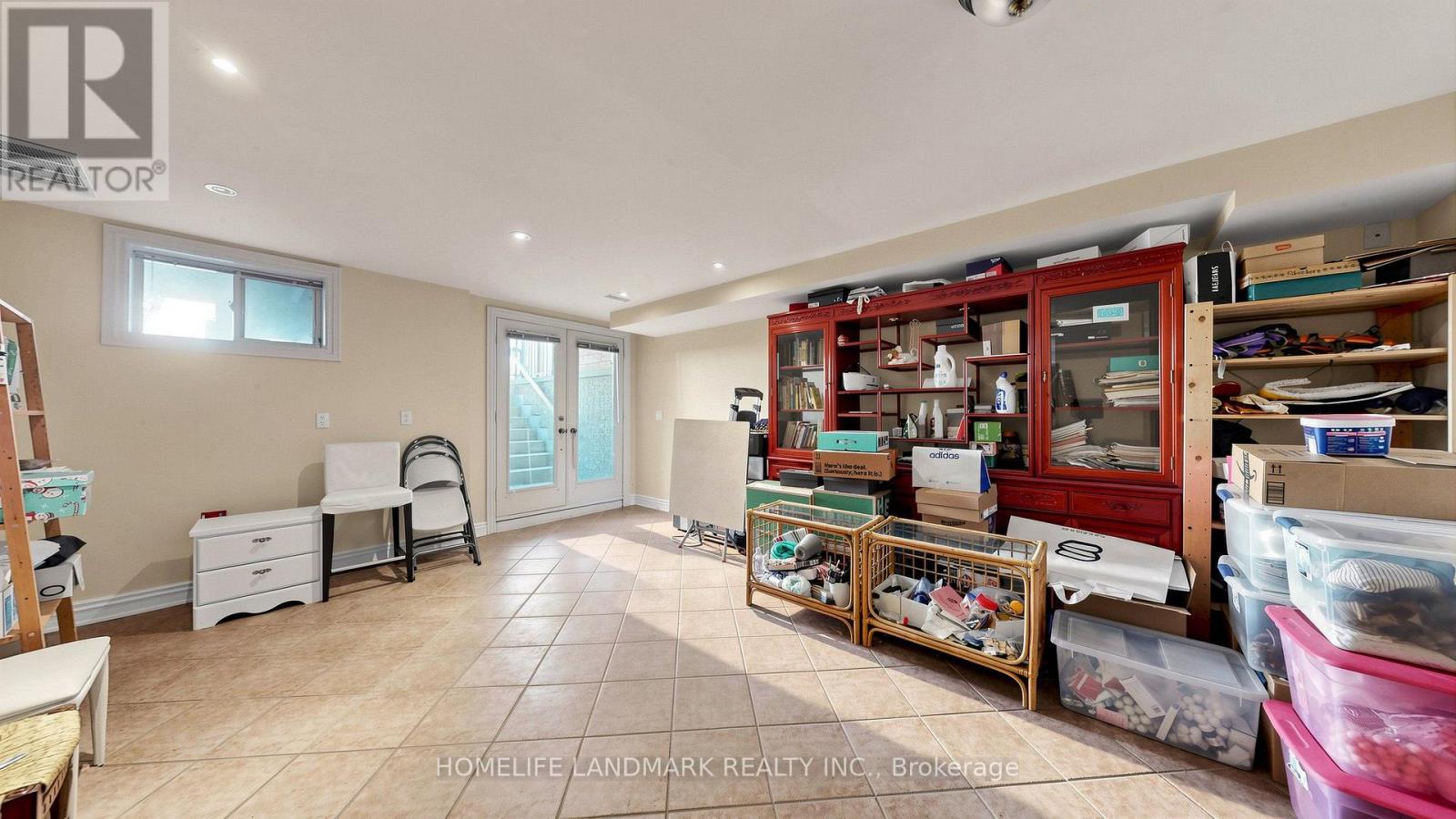 357 BARTLETT AVENUE N - 36