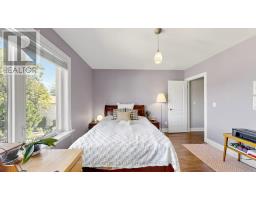 357 Bartlett Avenue N, Toronto, ON M6H3G8 Photo 26