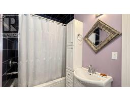 357 Bartlett Avenue N, Toronto, ON M6H3G8 Photo 28
