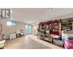 357 Bartlett Avenue N, Toronto, ON M6H3G8 Photo 36