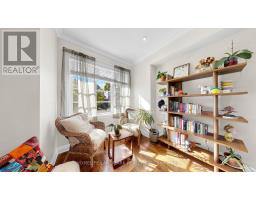 357 Bartlett Avenue N, Toronto, ON M6H3G8 Photo 6