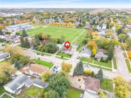 149 Sophia Street, Selkirk, MB R1A1X9 Photo 41