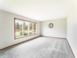 4pc Bathroom - 149 Sophia Street, Selkirk, MB R1A1X9 Photo 6