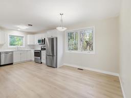 3pc Bathroom - 20 Voyageur Way, La Broquerie, MB R0A0W0 Photo 9