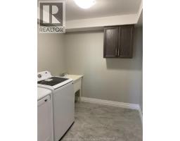 105 Reed St #lower, Essex, ON N8M0B3 Photo 8