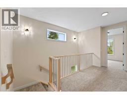 8313 47 Avenue Nw, Calgary, AB T3B1Z6 Photo 24