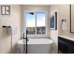 8313 47 Avenue Nw, Calgary, AB T3B1Z6 Photo 29