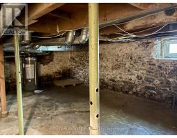 21 Sussex Street N, Kawartha Lakes, ON K9V4H3 Photo 14