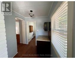 Bedroom 2 - 21 Sussex Street N, Kawartha Lakes, ON K9V4H3 Photo 7