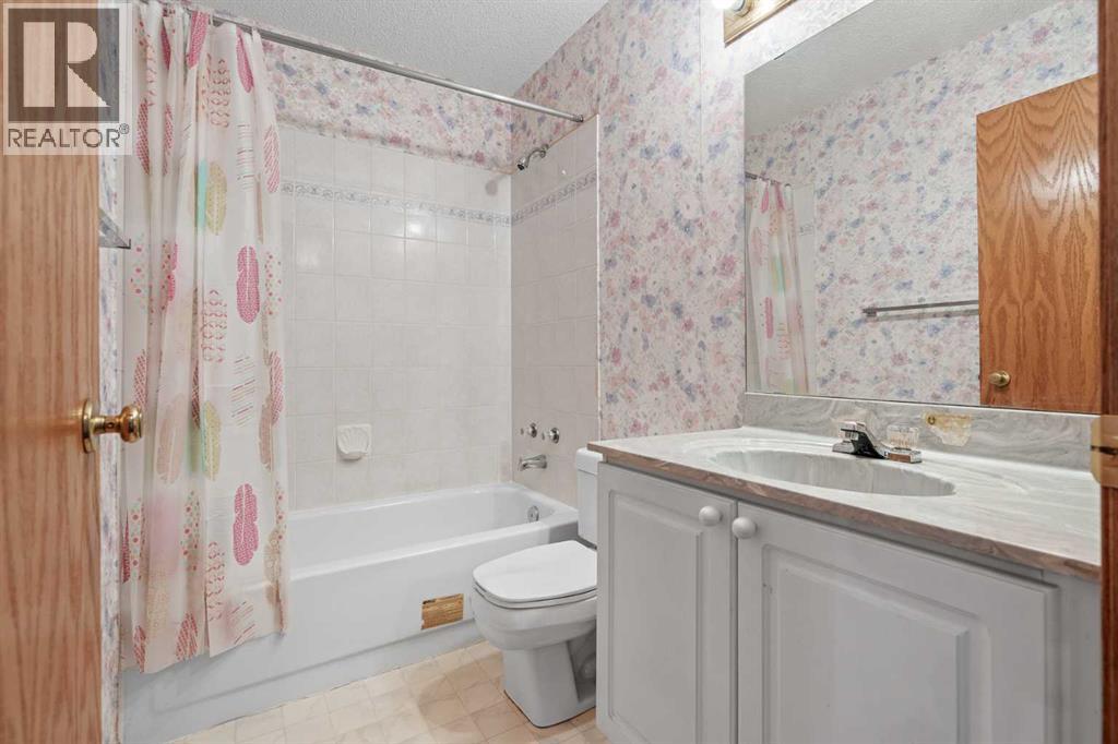 28 Harvest Oak Drive NE - 13