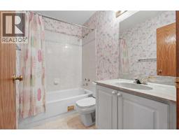 28 Harvest Oak Drive Ne, Calgary, AB T3K4E2 Photo 13