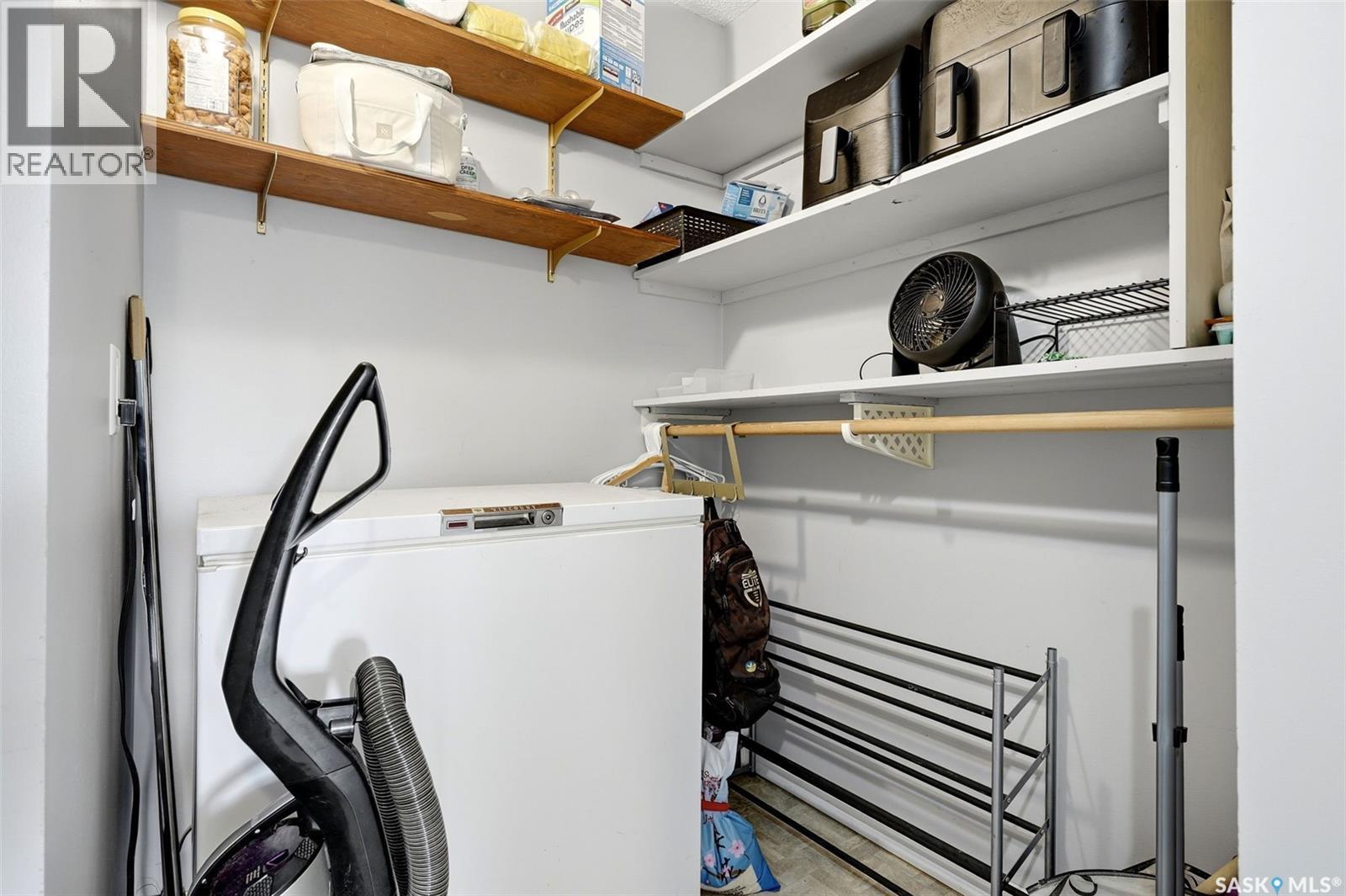 #205 55 Alport CRESCENT - Image 23